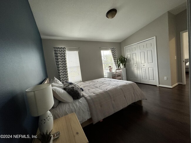 Building Photo - 7059 Deer Lodge Cir