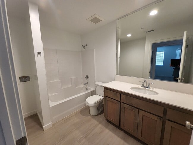 Foto del edificio - 7308 Erskineville Dr