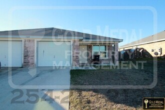 Building Photo - 4109 Elms Run Cir