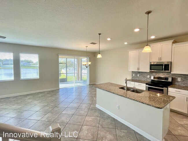 Foto del edificio - 5 br, 3 bath House - 14084 Gold Bridge Dr.