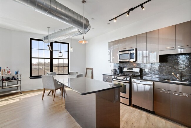 Foto del edificio - 944 Dorchester Ave