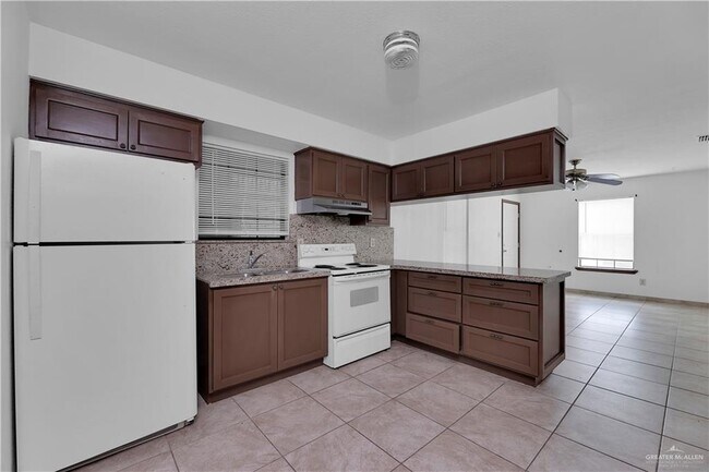 Foto del edificio - 12 S 31st St