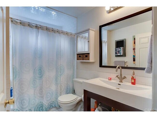 Foto del edificio - 1116 E Palmer Ave