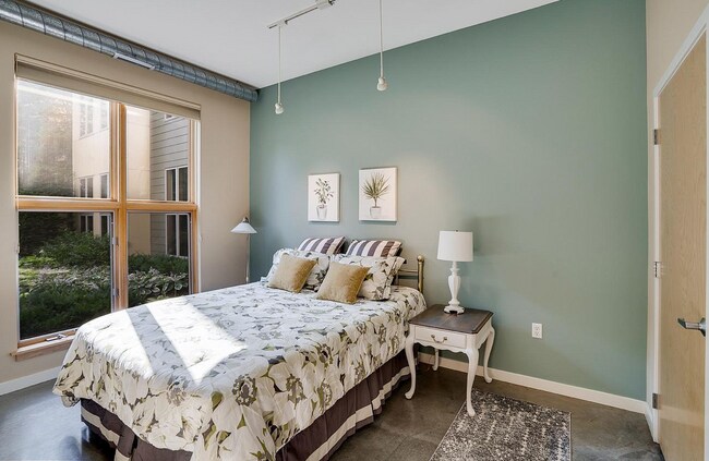 Foto del edificio - 2845 Colfax Ave S
