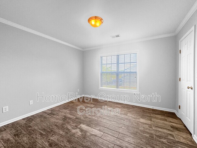 Foto del edificio - 3849 Hickswood Creek Dr