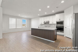 Building Photo - 4015 Wild Bloom Rd