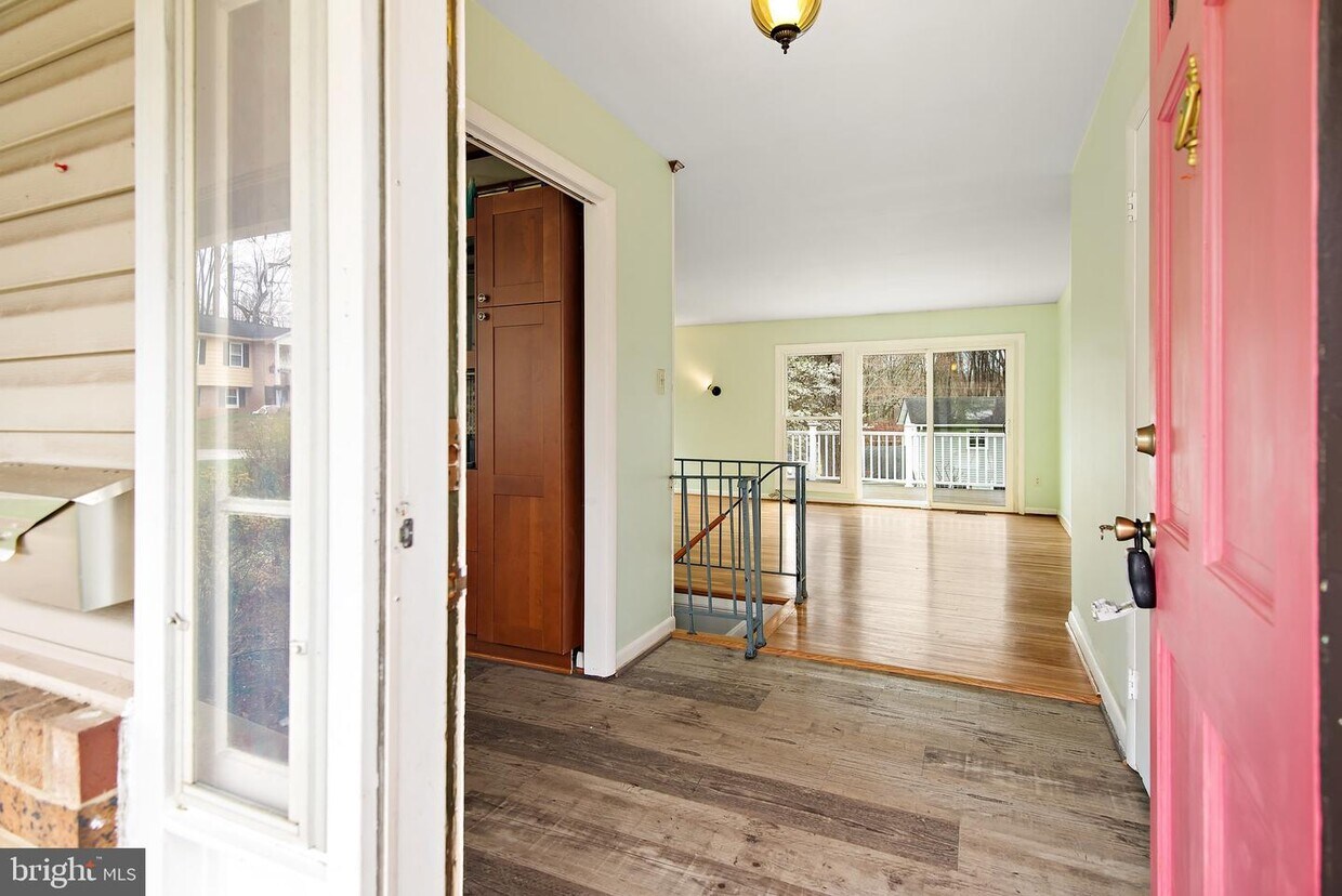 5406 Parkvale Terrace, Rockville, MD 20853 House Rental in Rockville