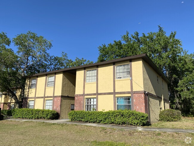 Building Photo - 12081 Napiers Cir