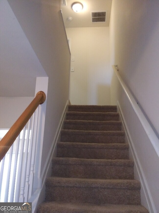 Building Photo - 1026 Annazanes Ct