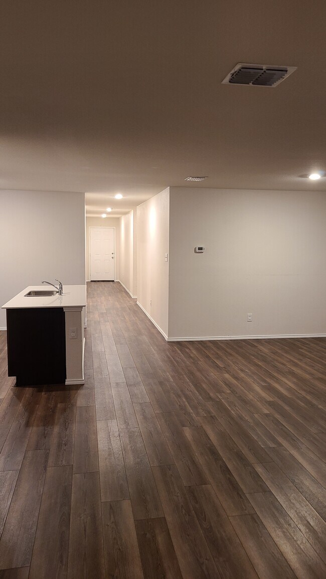 Foto del edificio - 14301 Saddlebred Way