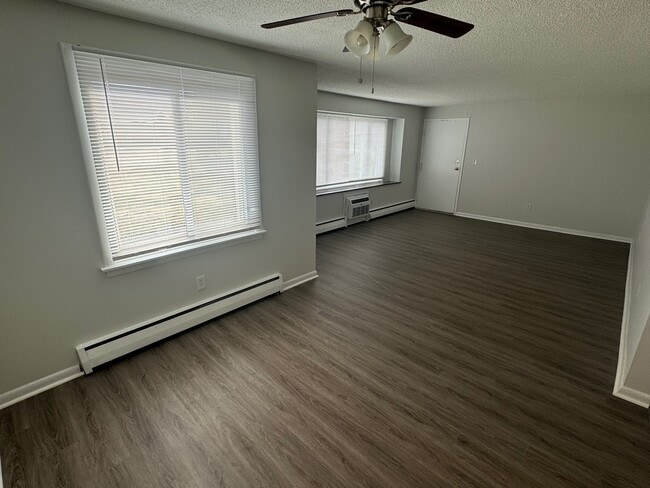 Building Photo - 230 S Water St