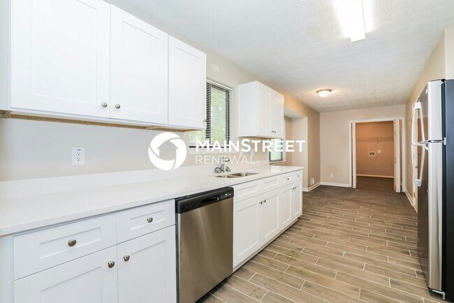 Foto del edificio - 3 Bedroom Pet-Friendly Home in DECATUR, GA...