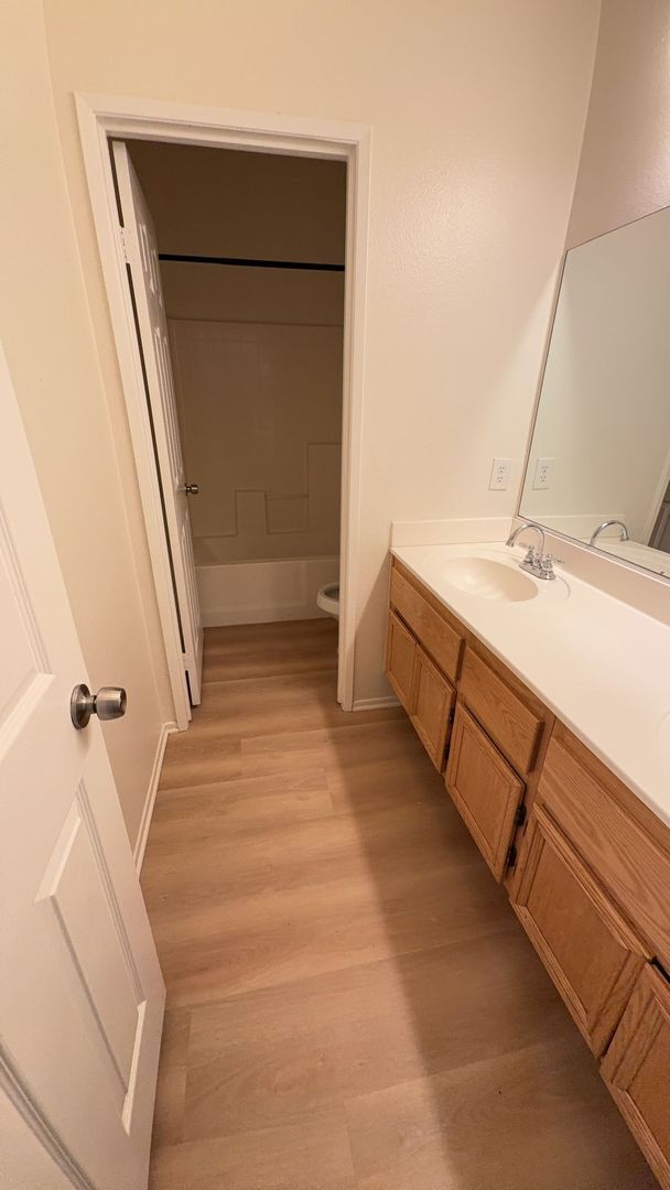 Foto del edificio - 11584 Fern Pine St