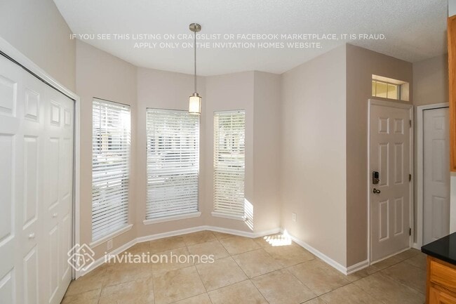 Foto del edificio - 325 Pecan Grove Dr