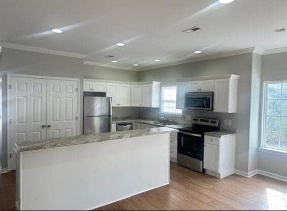 Building Photo - 3841 Stephens Rd NE