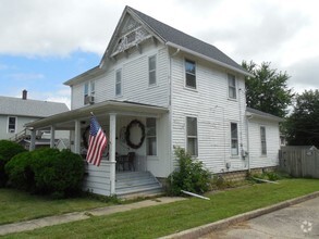 Building Photo - 517 N Main St