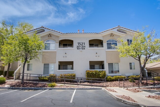 Building Photo - 1521 Ruby Cliffs Ln