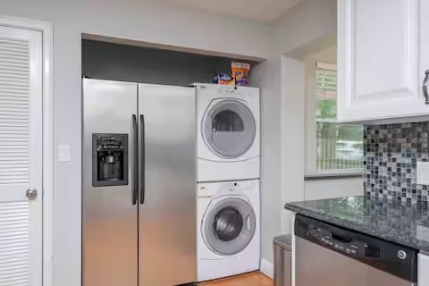 Photo - 111 NW 24th St House