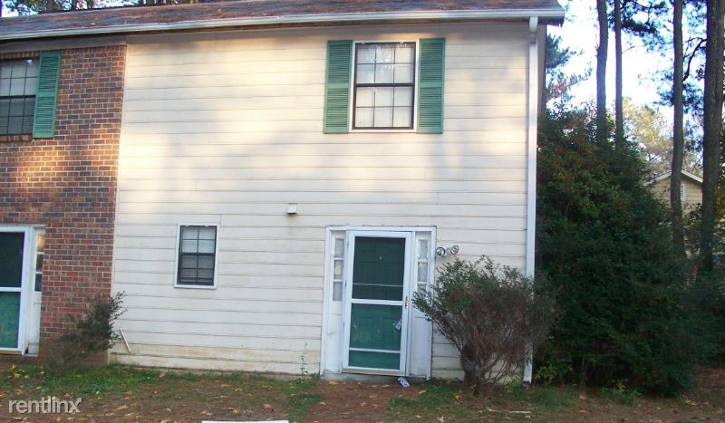 Primary Photo - 4110 Hawthorne Cir