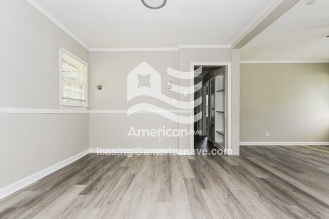 Foto del edificio - 120 Evergreen St