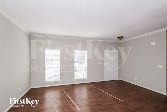Foto del edificio - 1209 Deer Trail Rd