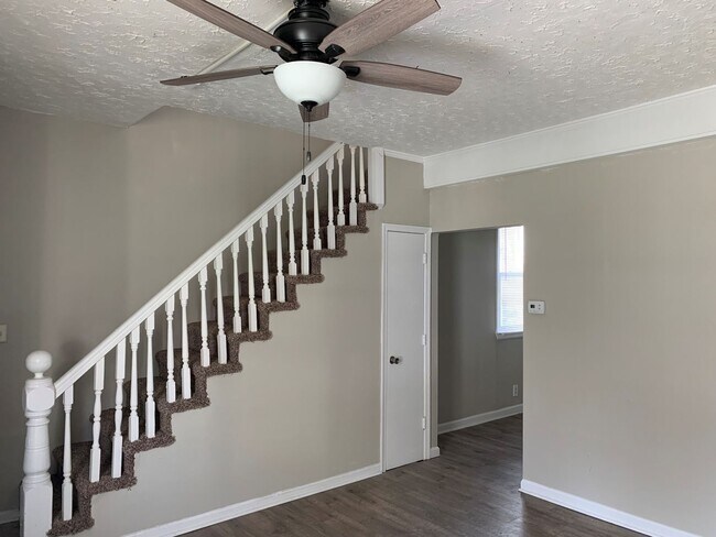 Building Photo - 1219-21 Pierce Street