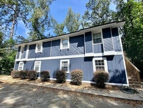 Building Photo - 1219 Crestview Ave