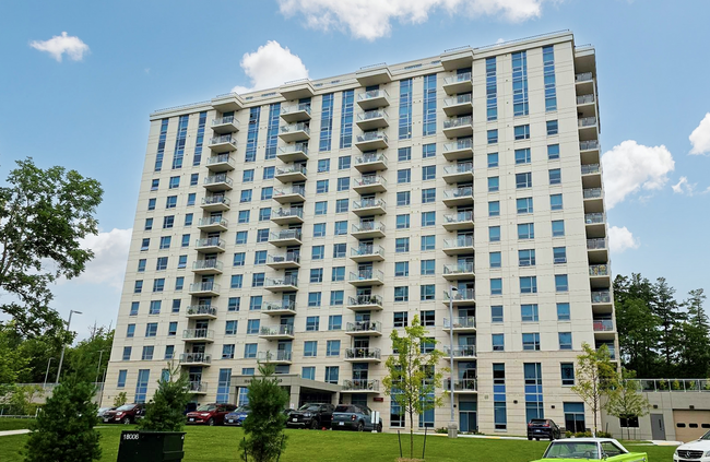 Building Photo - Old Mill Apartments III