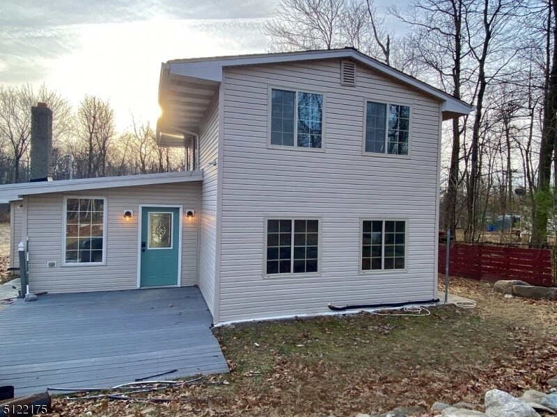 Primary Photo - 94 E Shore Lake Owassa Rd