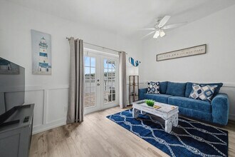Building Photo - 711 E Gulf Blvd