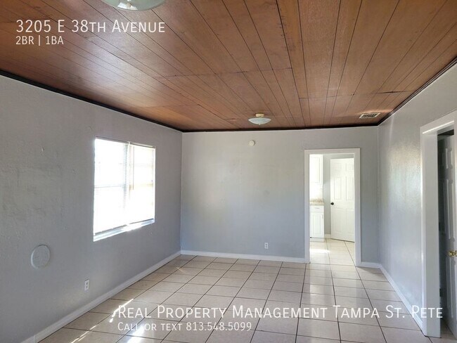 Building Photo - ***OPEN HOUSE - 12/14/2022 - 1230 to 130 p...