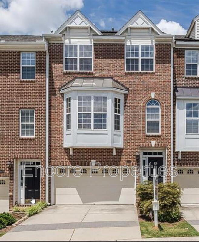 Foto principal - 3005 Imperial Oaks Dr