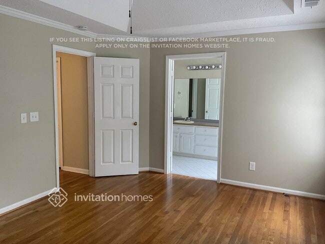 Foto del edificio - 1206 Palm Ridge Trce