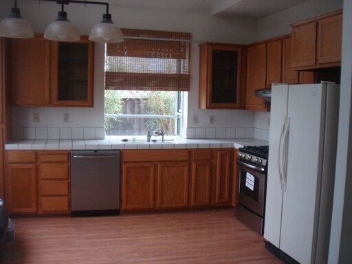 Building Photo - 28493 Triton St