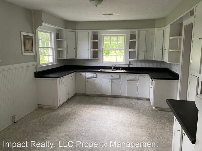 Building Photo - 3 br, 1 bath House - 1018 Lonesome Bend Road