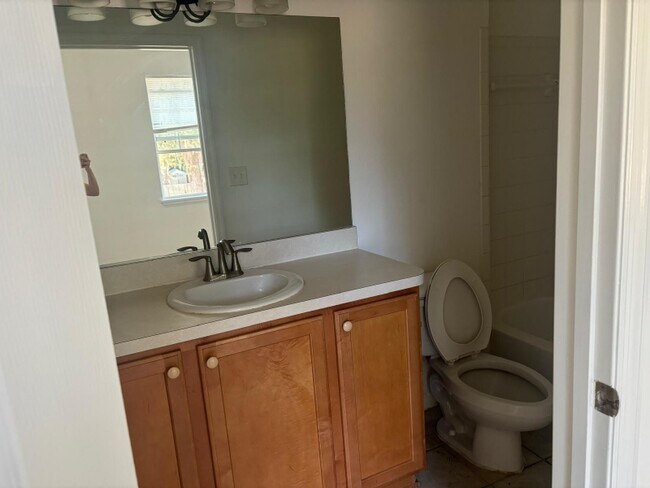 Foto del edificio - 4122 SW 15 Pl