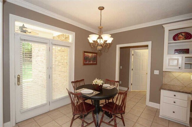 Foto del edificio - 110 Evergreen Ct