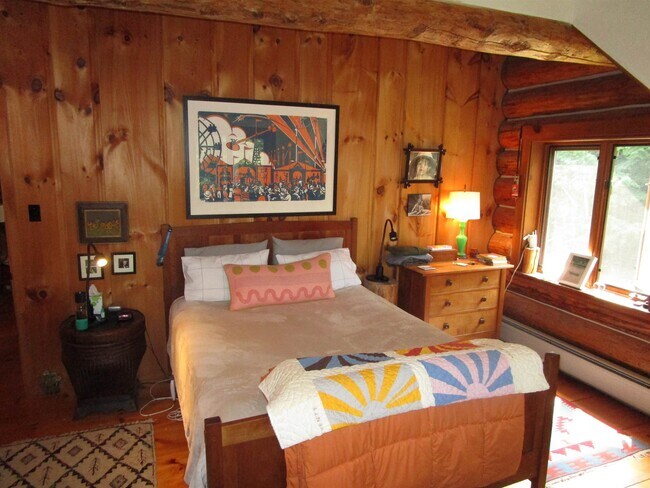 Foto del edificio - 378 Sherwood Forest