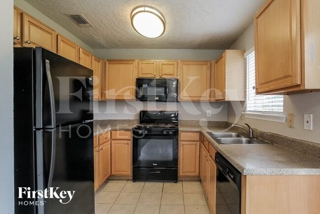 Building Photo - 22110 Westland Creek Dr