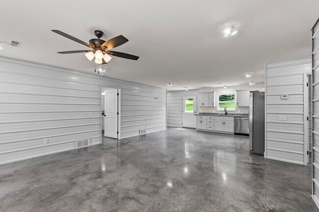 Foto del edificio - Beautiful, Newer Home in Cape