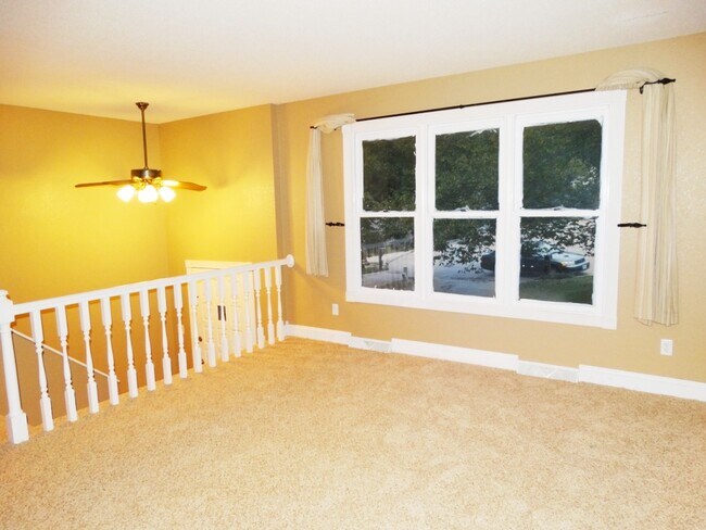 Building Photo - 2317 Independence Ct