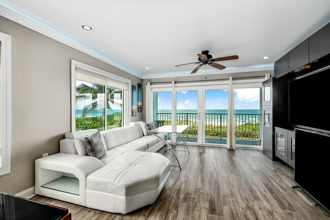 Building Photo - 1321 S Miramar Ave