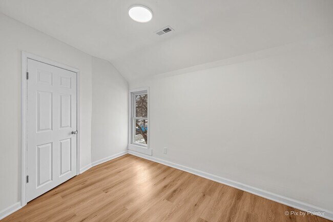 Building Photo - 314 Liberty St