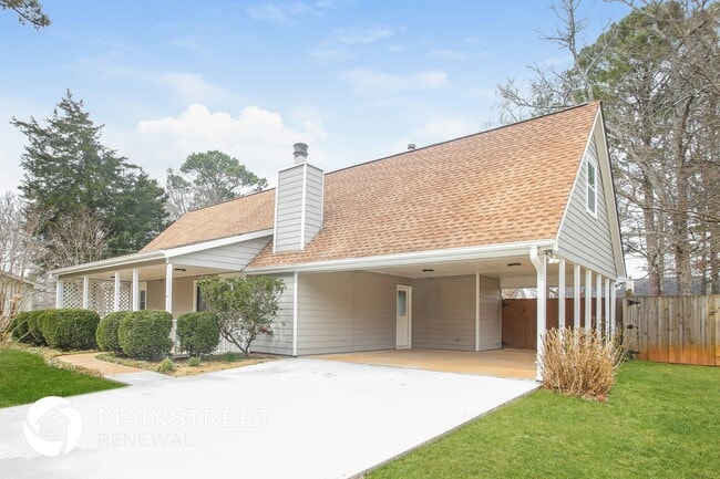 Building Photo - 46 Cathie Dr