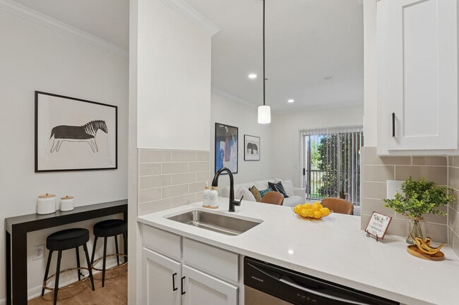 Building Photo - Stonewood