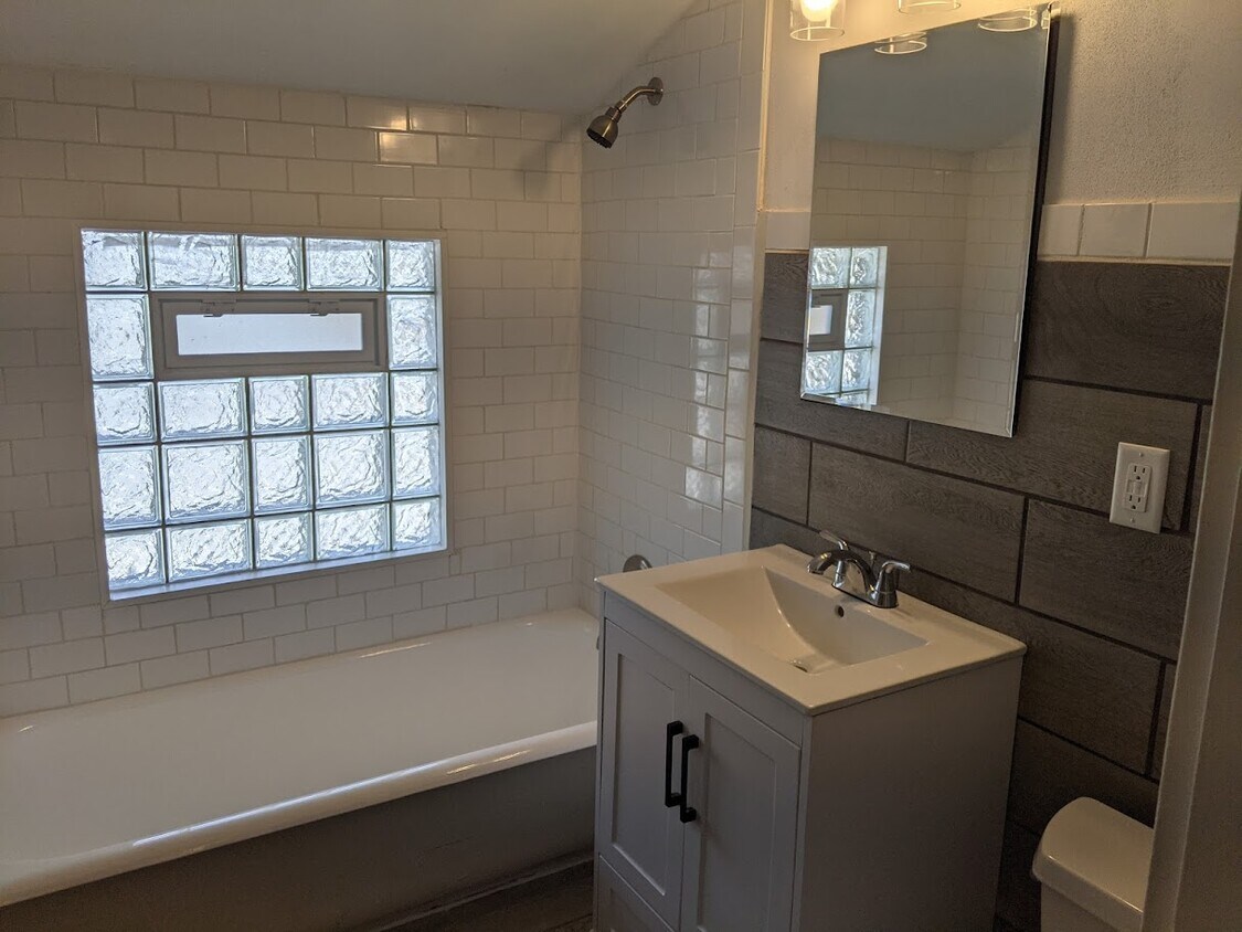 Foto principal - 3542 S 17th St