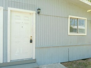 Building Photo - 2701 Nemec St