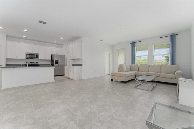 Building Photo - 8967 Chipping Sq Ln