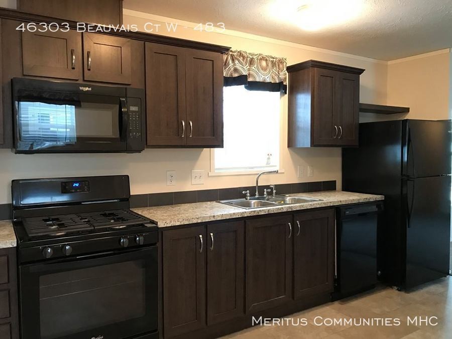 Primary Photo - No Rent Until 9/1/2019 and APP FEE WAIVED