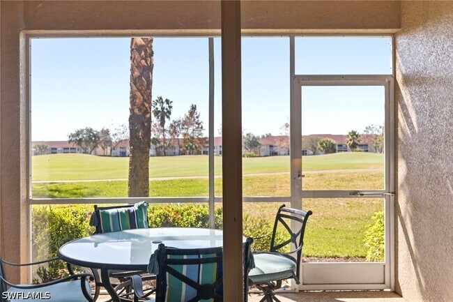 Foto del edificio - 2700 Cypress Trace Cir